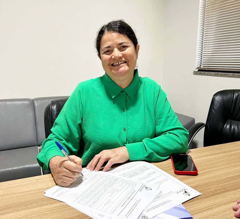 Agente de trânsito Edna Pedroza é primeira aposentada do mês de julho no IMPRO