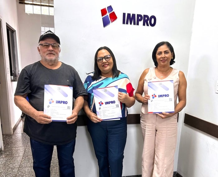 Servidores históricos se aposentam e reforçam compromisso do IMPRO com legado do funcionalismo municipal